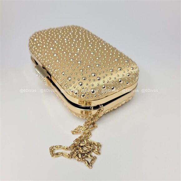 Elegant Gold Evening Clutch Purse - Picture 10 of 10